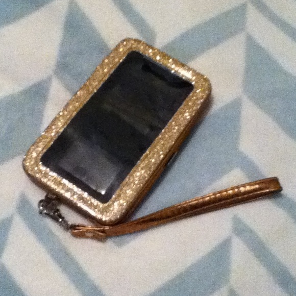 IPhone 4/4s Wristlet/Phone case