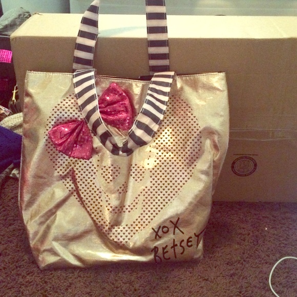 Betsey Johnson tote