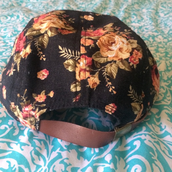 Floral strap back