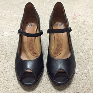 SOFFT peep toe pumps