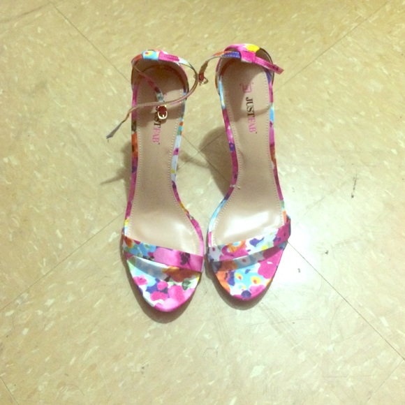 Floral peep toes heels.
