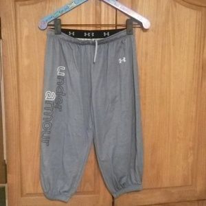 Under Armour capris size small