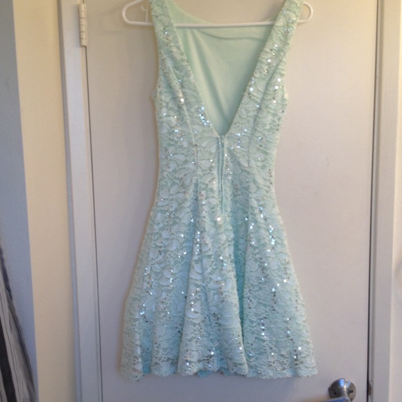 Dress - Picture 2 of 2