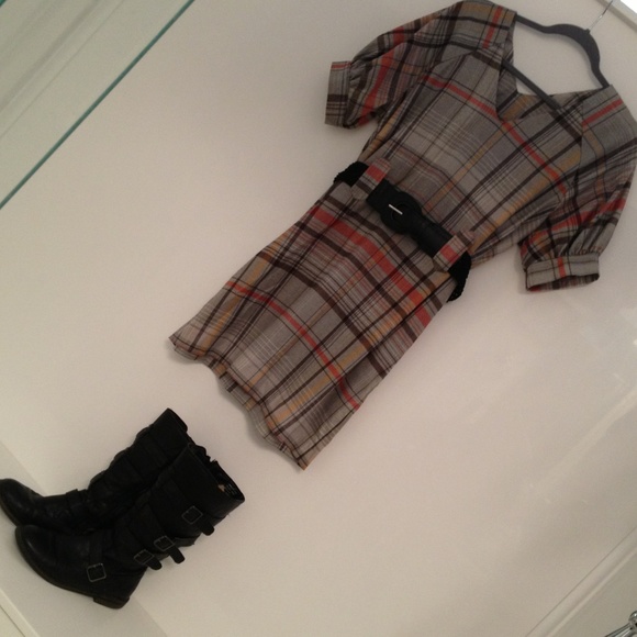 French Connection - Picture 2 of 4