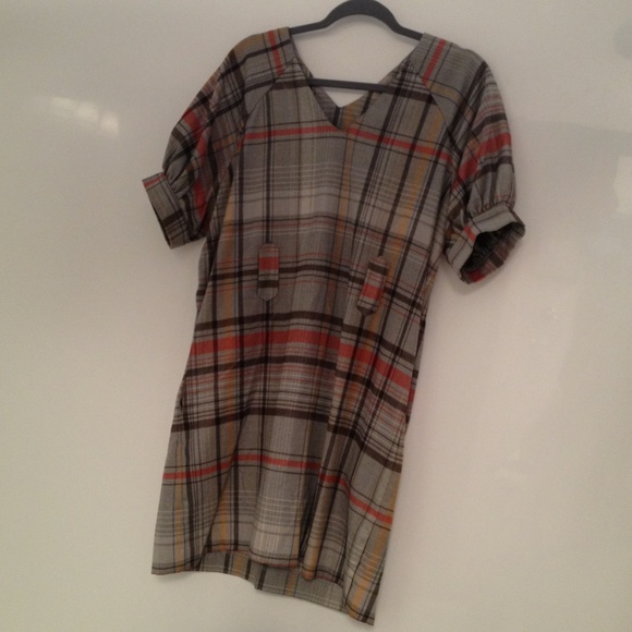 French Connection - Picture 3 of 4