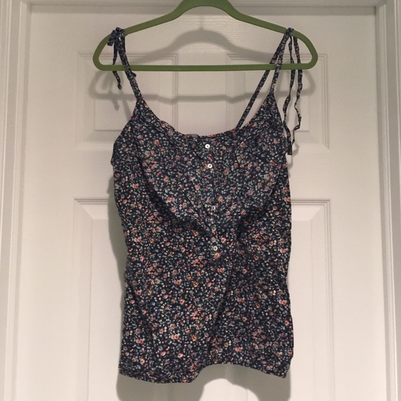 H&M Floral Top w Tie Straps - Picture 1 of 3