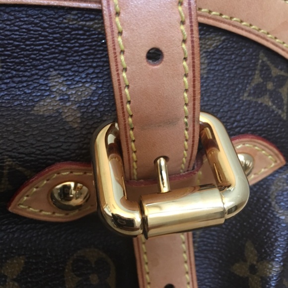 •LOUIS VUITTON• Tan Brown Leather Monogram Purse - Picture 6 of 8