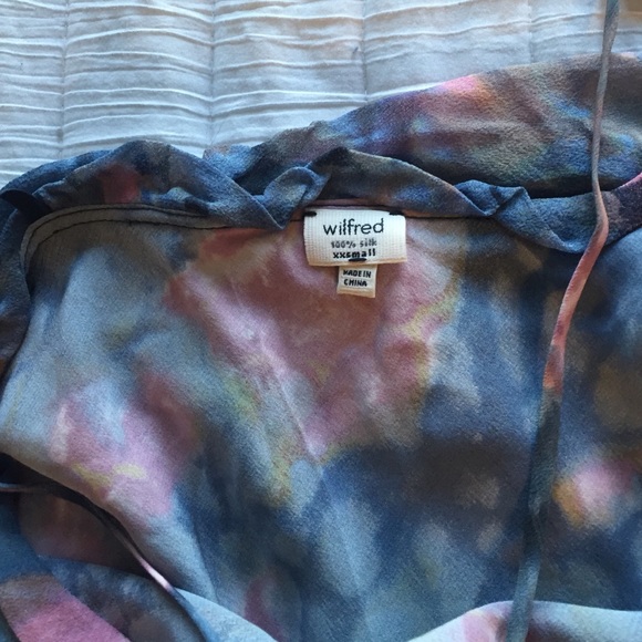 Aritzia silk dress - Picture 3 of 3