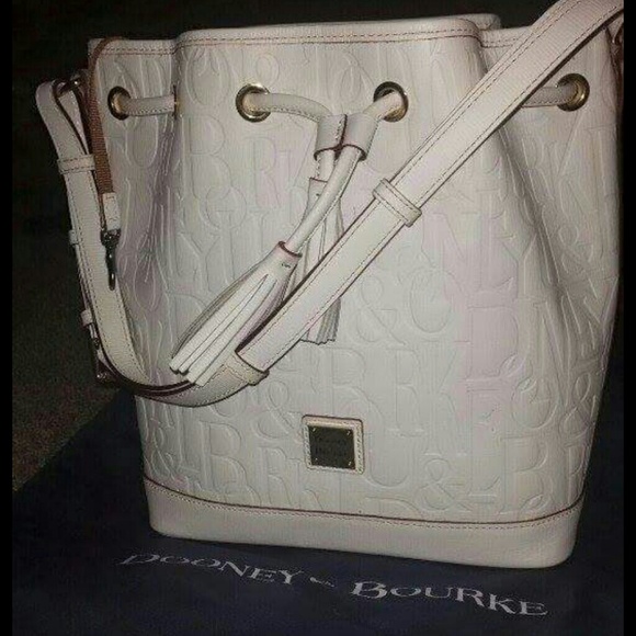 Authentic  Dooney and Bourke Retro Leather Tote