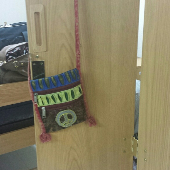 Purse - Picture 2 of 2