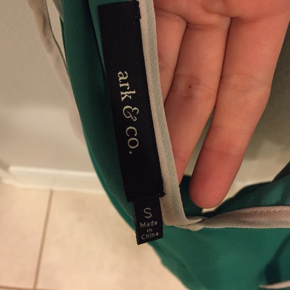 💚🍀 PERFECT ST. PATTY'S DAY ROMPER🍀💚 - Picture 4 of 4