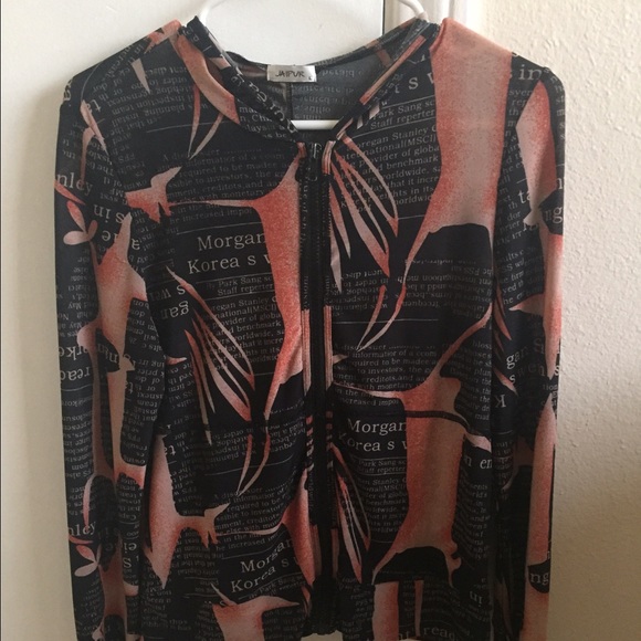 zip up sweater with hoodie