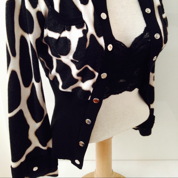 Karen Millen crop sweater - Picture 3 of 4