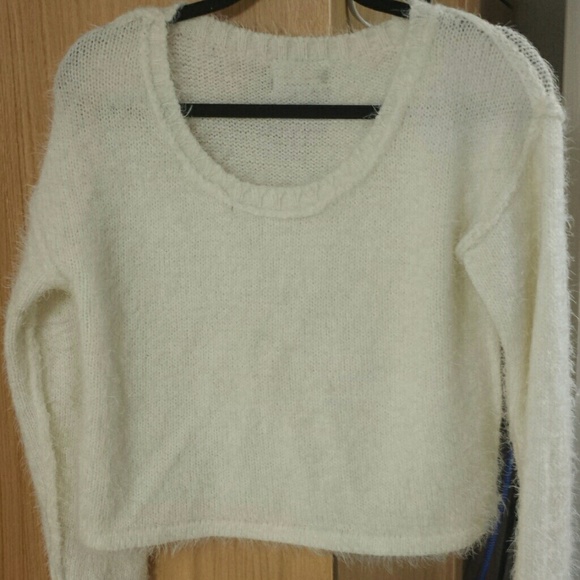 Sweater - Picture 2 of 4