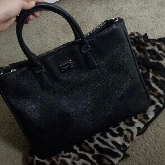 Black imitation learher tote bag/purse