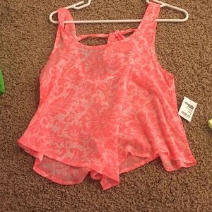 pink tank