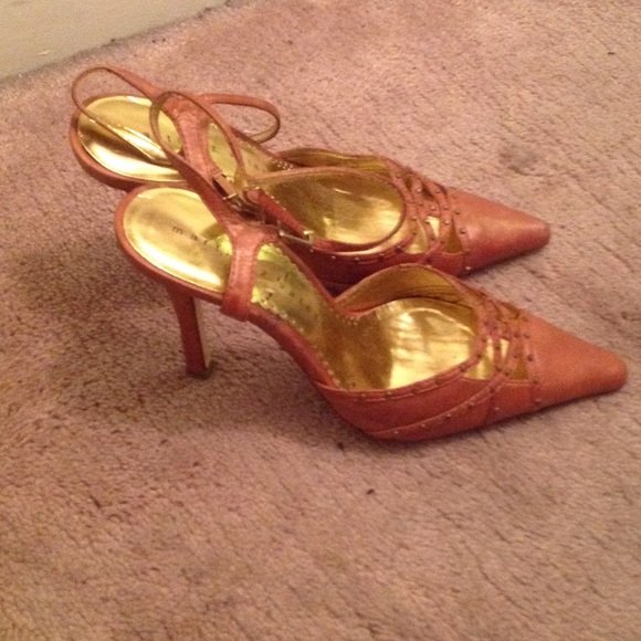 Martinez Valero - Picture 2 of 3