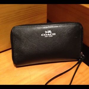 Black wallet
