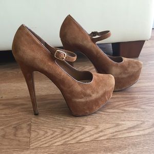 H BY HALSTON PLATFORM HEELS💖SALE⭐️ LOW SHIP 1 hr!