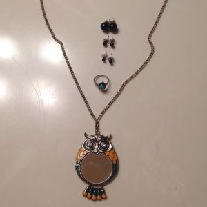 BUNDLE! Turquoise ring, owl necklace & earrings