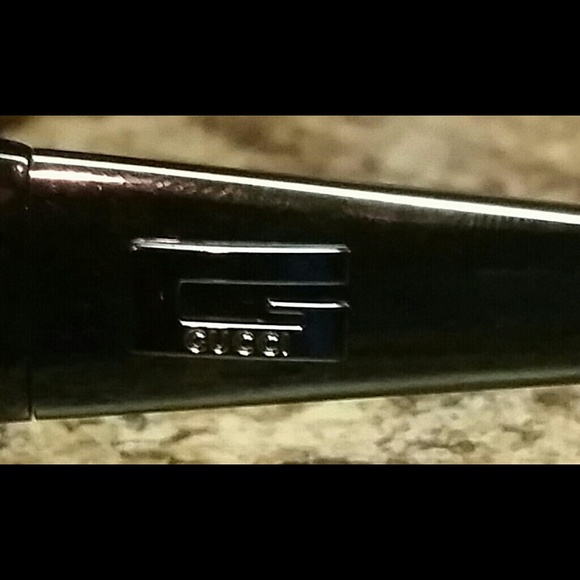 AUTHENTIC Gucci Sunglasses - Picture 3 of 4