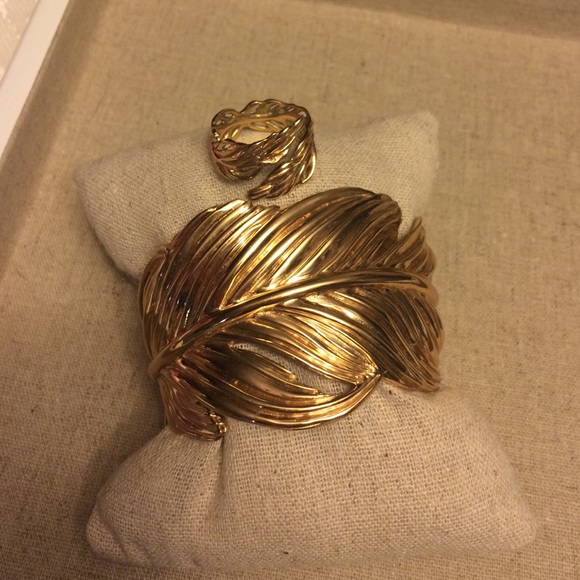 Stella and Dot cuff & ring set