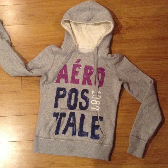Aeropostale grey sweater
