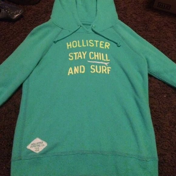 Hollister sweatshirt