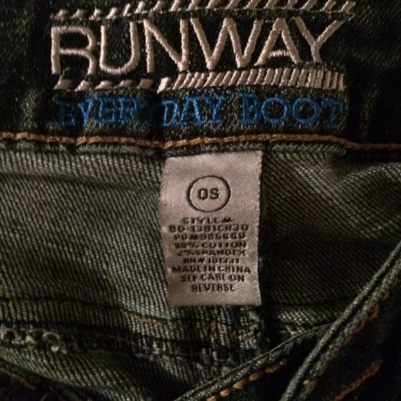 Refuge jeans size os by Charlotteruss. Runways - Picture 2 of 3