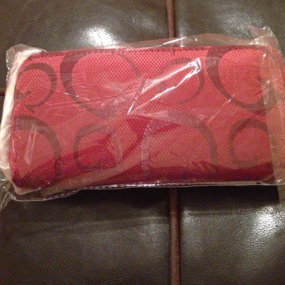 Double zipper wallet