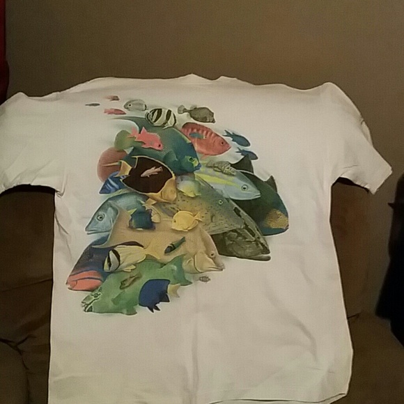 Under the sea T