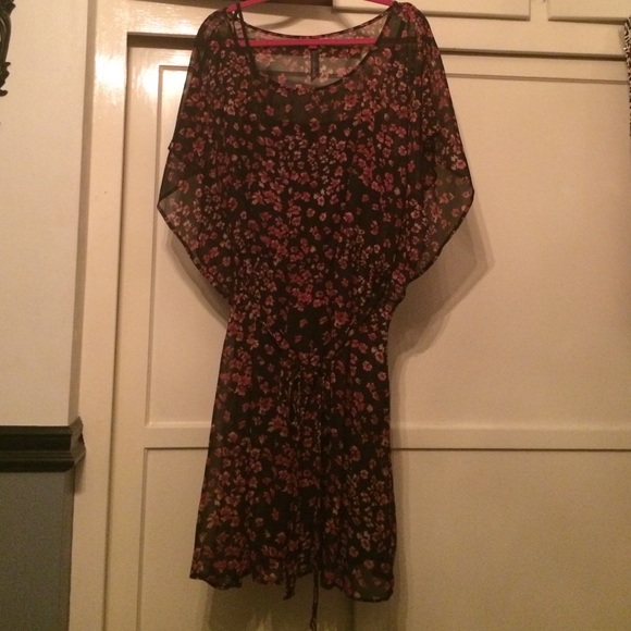 Sheer Flower Dress / Under lining included🌹