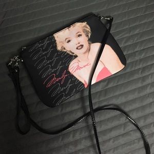 Marilyn Monroe cross body bag