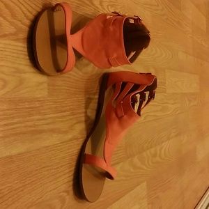 Coral Open Toe Sandals (Wide Width)