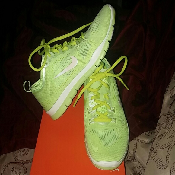 SOLD🚫⛔🚫⛔ Brand new wmns nike 5.0 shoes