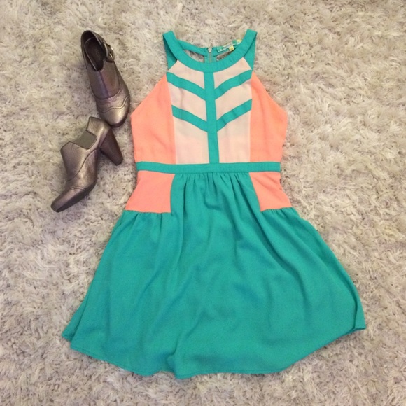 English Rose Dresses & Skirts - English Rose teal and pink cutout dress