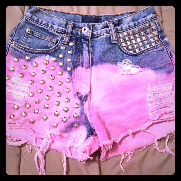 High waisted jeans shorts size 3 studded ombre