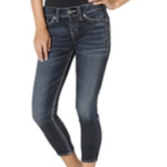 Silver Jeans Pants - Silver Jeans Suki Capri-- waist 26 SUPER NICE