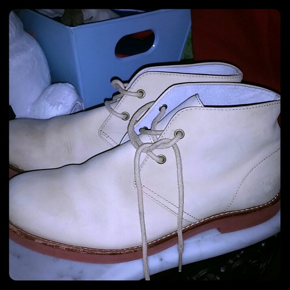 Booties color creamy very nice