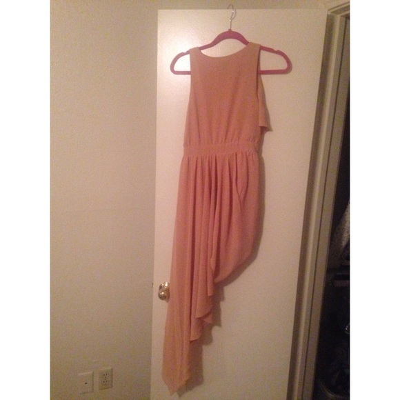 Peach Half Dress - Picture 2 of 3