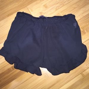 black vodi shorts