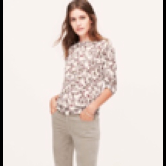 blouse - Picture 2 of 4