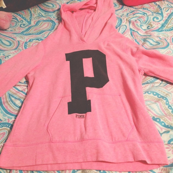 PINK VICTORIA'S SECRET HOODIE