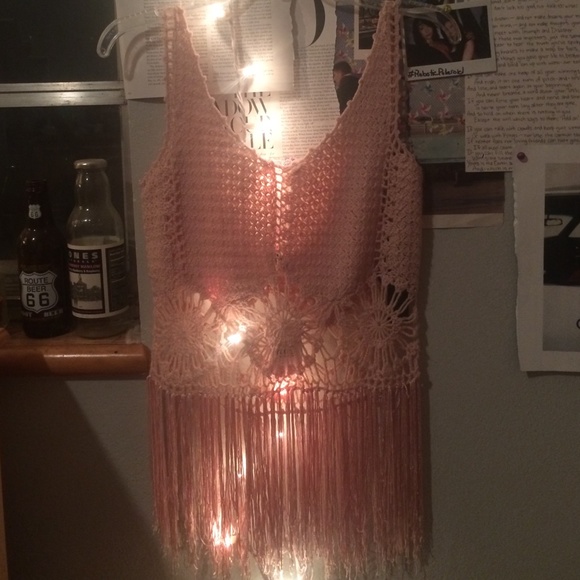 Urban Outfitters Tops - ✨traded