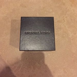 Michael Kors Watch Box
