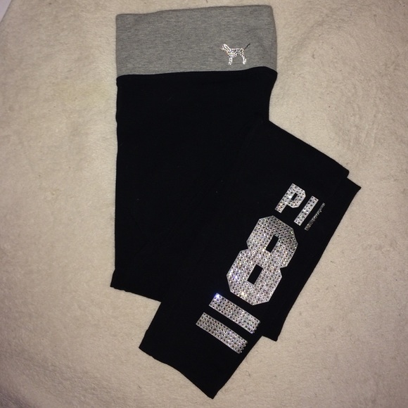 ON HOLD VS Pink bling yoga leggings