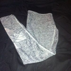 Victoria's Secret PINK workout leggings