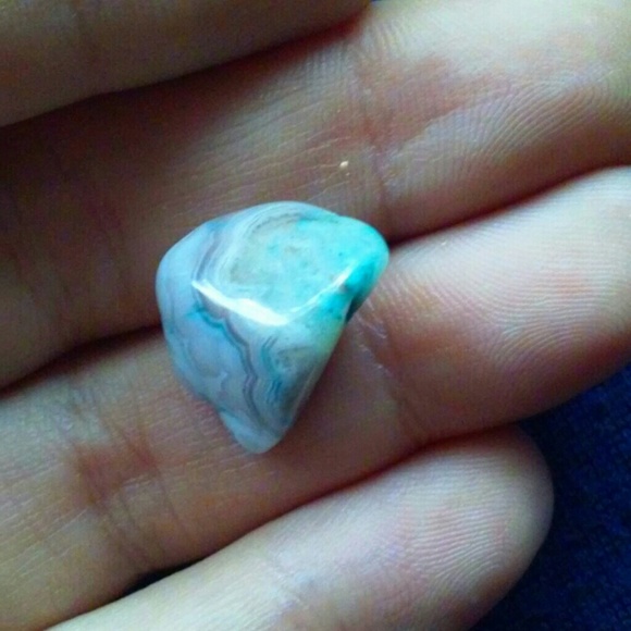 TURQUOISE AGATE