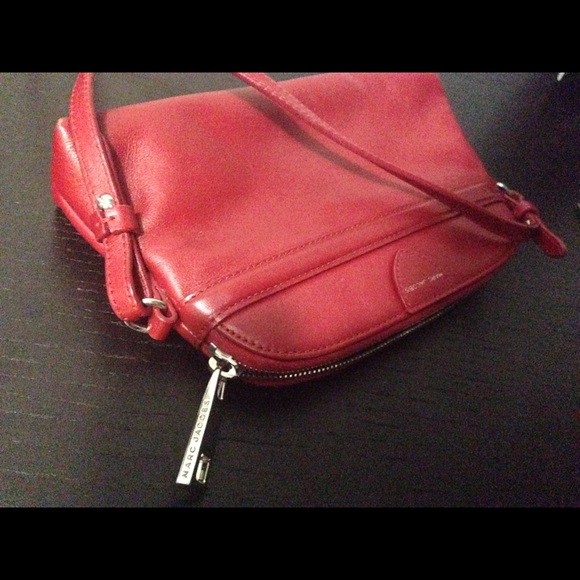 Marc Jacobs Red Leather Crossbody Bag - Picture 2 of 4