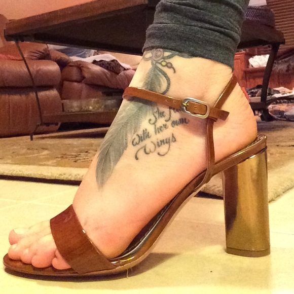 Marc Jacobs Shoes - ‼️Marc Jacobs Heels